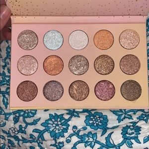 Colourpop eyeshadow palette